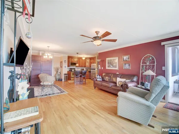 $380,000 | 250 Gorge Road, Unit 22F, Cliffside Park, NJ 07010