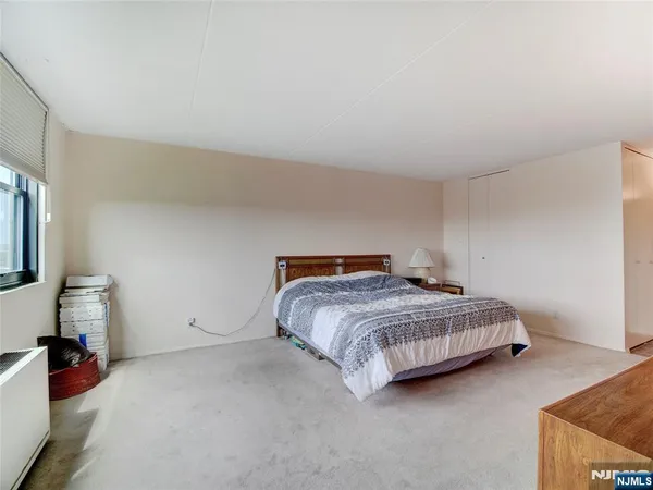 $380,000 | 250 Gorge Road, Unit 22F, Cliffside Park, NJ 07010