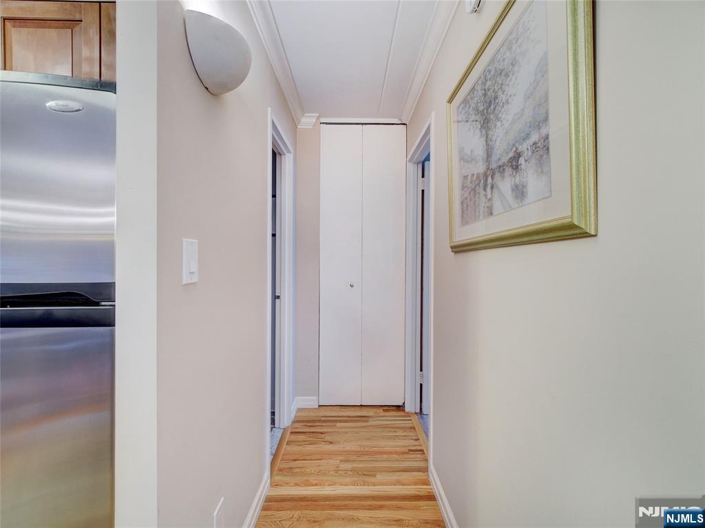 250 Gorge Road, Unit 22F Cliffside Park, NJ 07010 - Photo 12 of 29