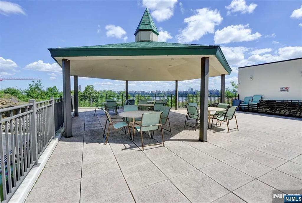 250 Gorge Road, Unit 22F Cliffside Park, NJ 07010 - Photo 25 of 29