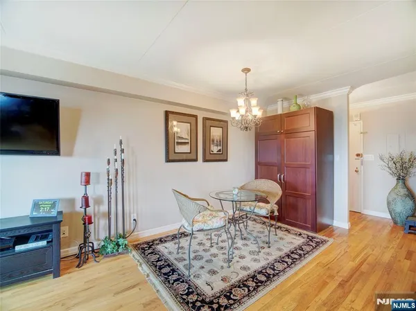 $380,000 | 250 Gorge Road, Unit 22F, Cliffside Park, NJ 07010