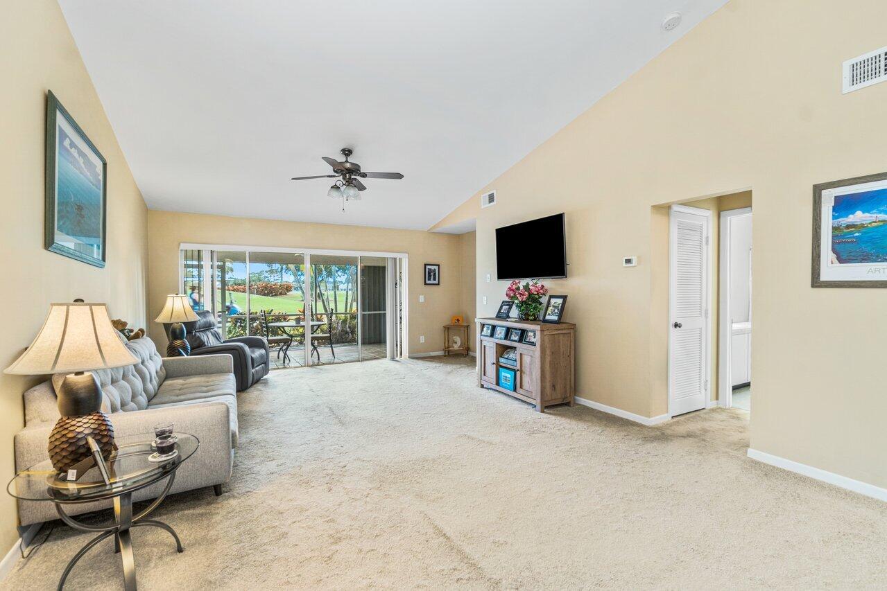 130 Moccasin Trail South Jupiter, FL 33458 - Photo 5 of 29 Living Room (2)