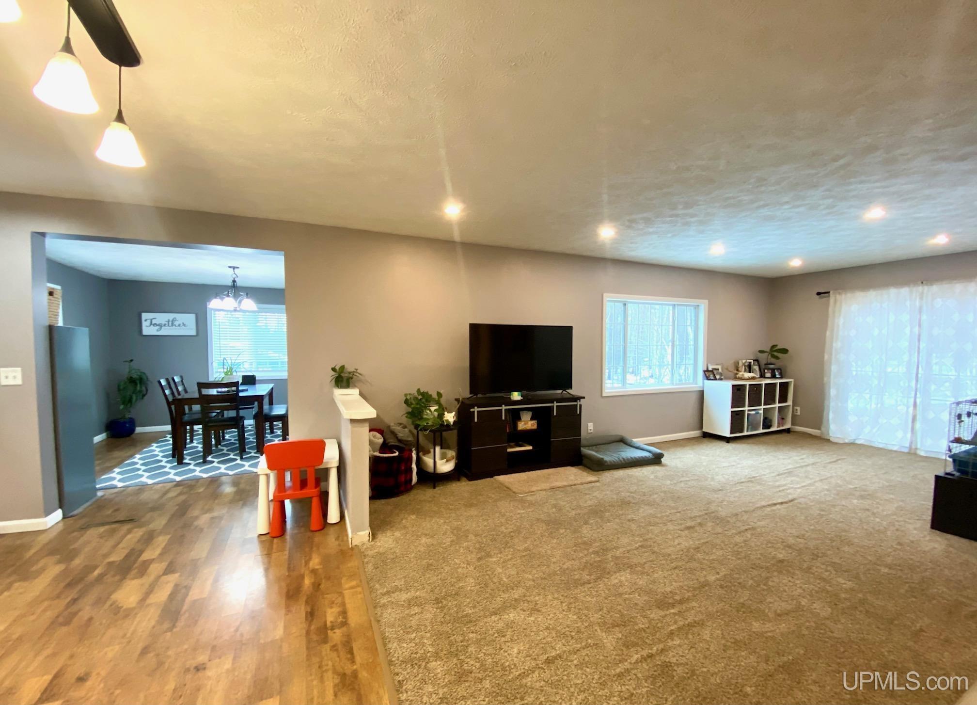 740 Willow Road Marquette, MI 49855 - Photo 21 of 67 Gallery Image 21