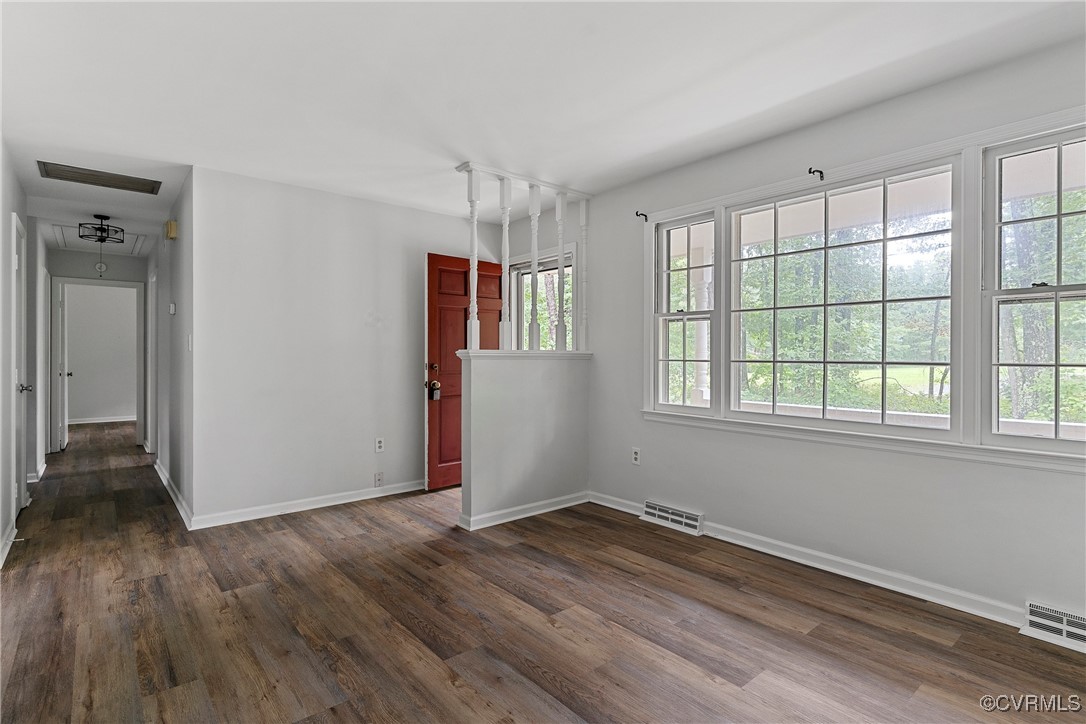 15609 Rowlett Road Chesterfield, VA 23838 - Photo 5 of 28