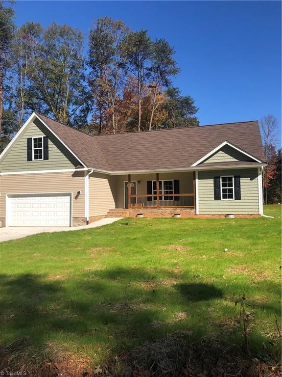 4400 Edgemore Road Greensboro, NC 27455 - Photo 2 of 6 Gallery Image 2