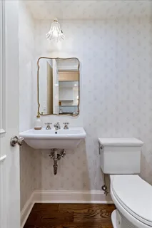 $1,199,000 | 1932 North Larrabee Street, Chicago, IL 60614