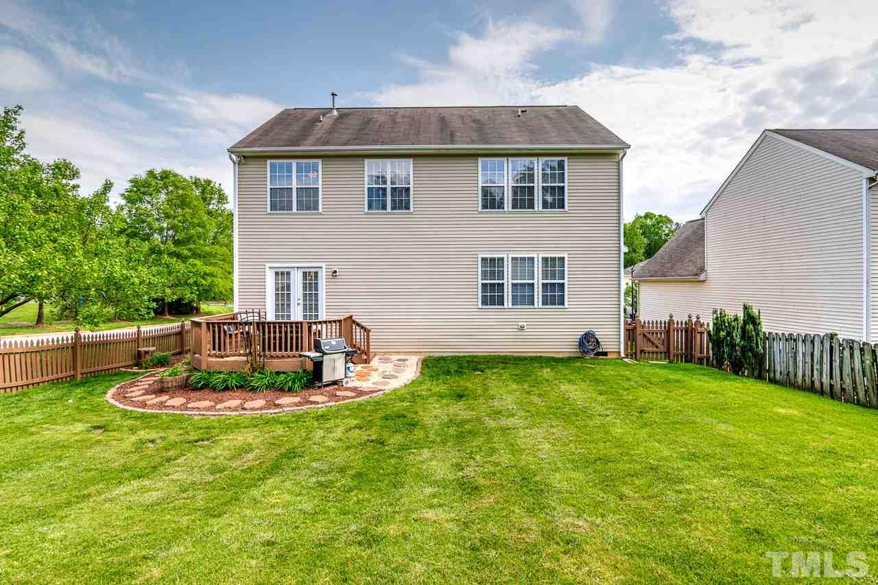 2533 Spruce Shadows Lane Raleigh, NC 27614 - Photo 5 of 30 Gallery Image 5