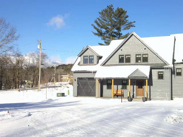 $1,565,000 | 60 A Landing Circle, Unit 60A, Stowe, VT 05672