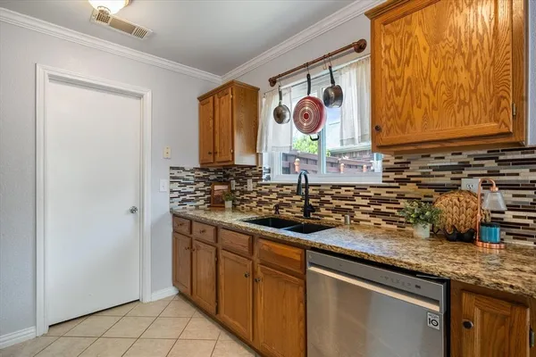 $319,000 | 2906 Yukon Drive, Corinth, TX 76210