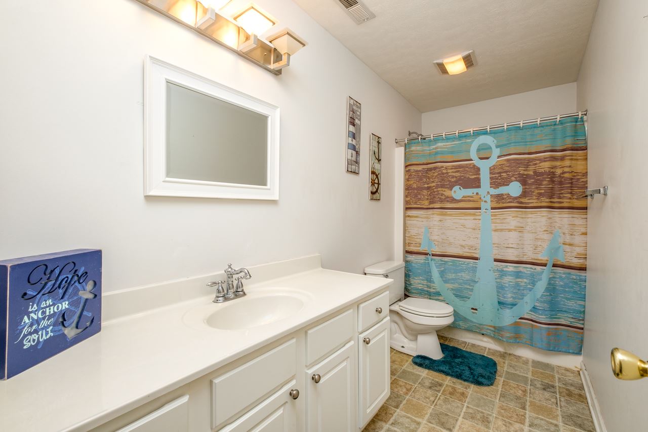 204 Inglecress Road Waynesboro, VA 22980 - Photo 11 of 38 Gallery Image 11