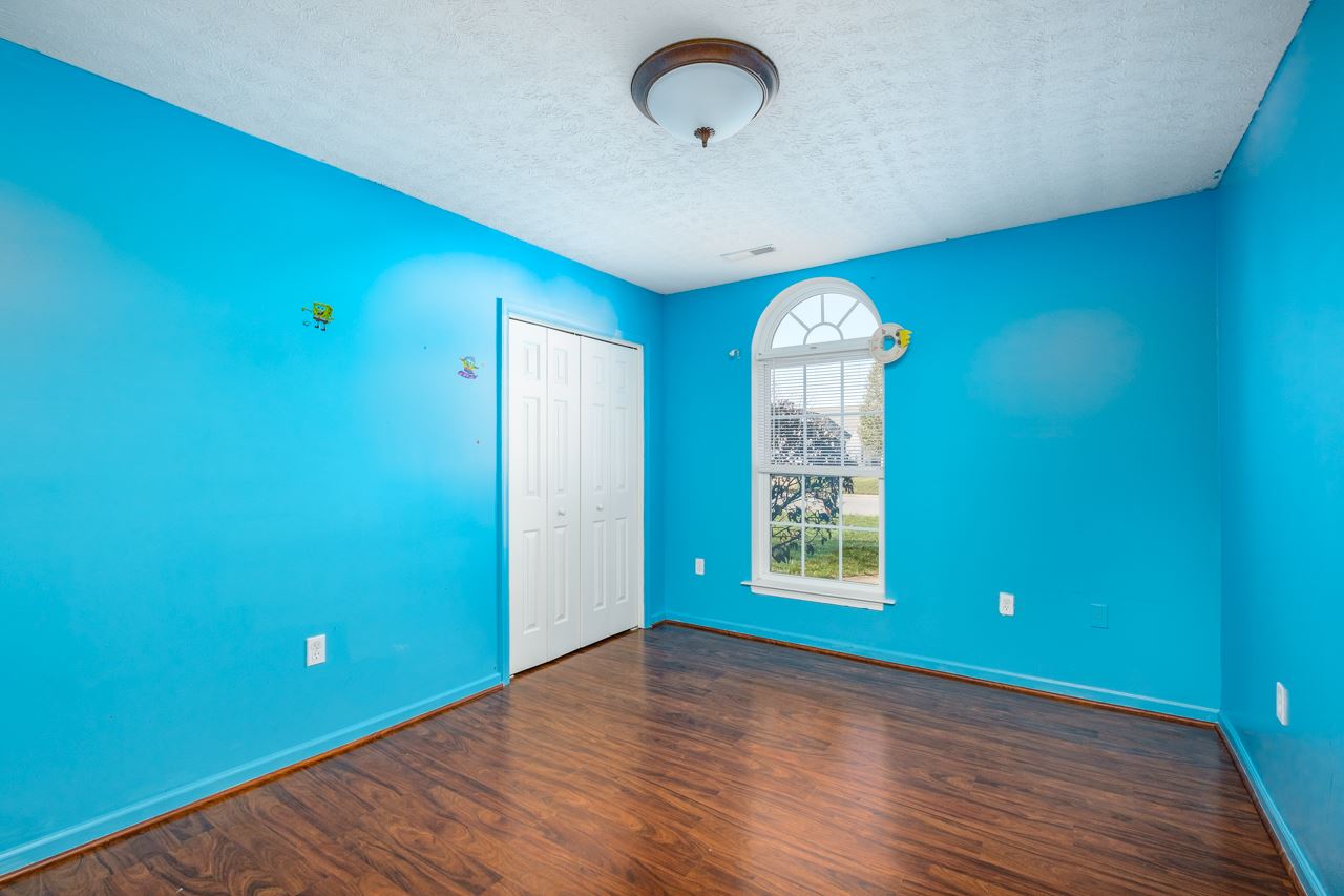 204 Inglecress Road Waynesboro, VA 22980 - Photo 16 of 38 Gallery Image 16
