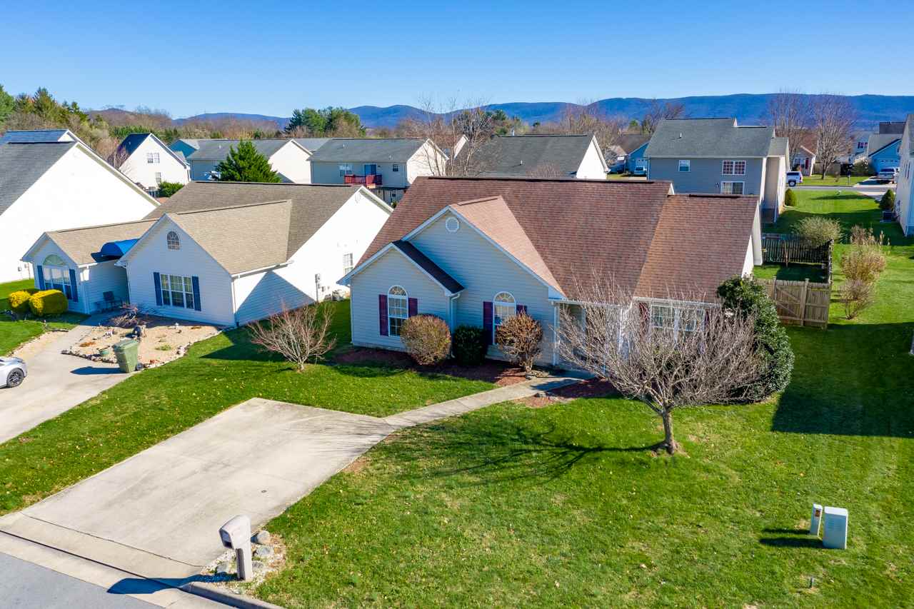 204 Inglecress Road Waynesboro, VA 22980 - Photo 32 of 38 Gallery Image 32