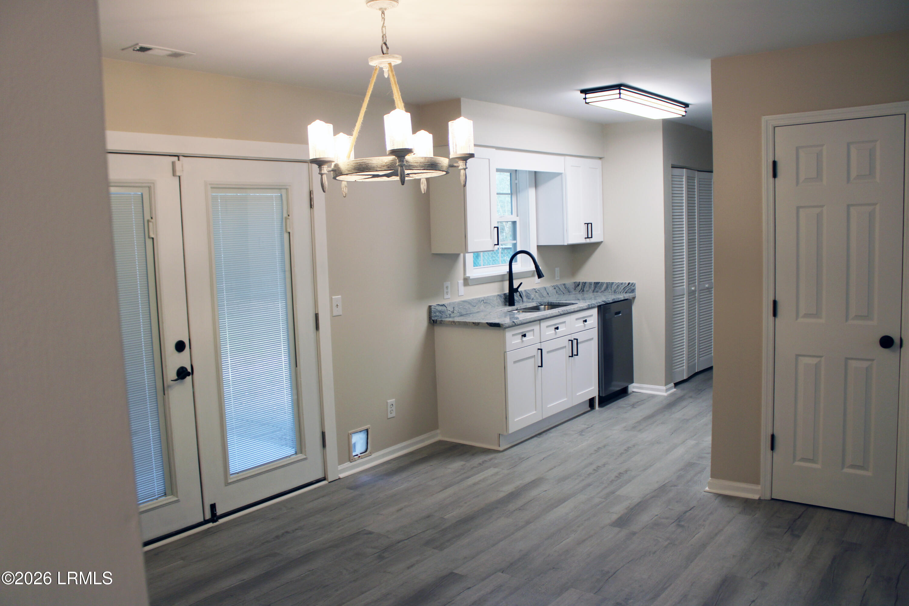 28 Springfield Road Beaufort, SC 29907 - Photo 5 of 19 IMG_0102