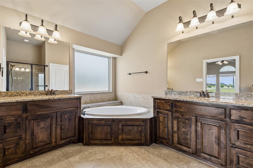 6001 Michael Road Sanger, TX 76266 - Photo 22 of 39