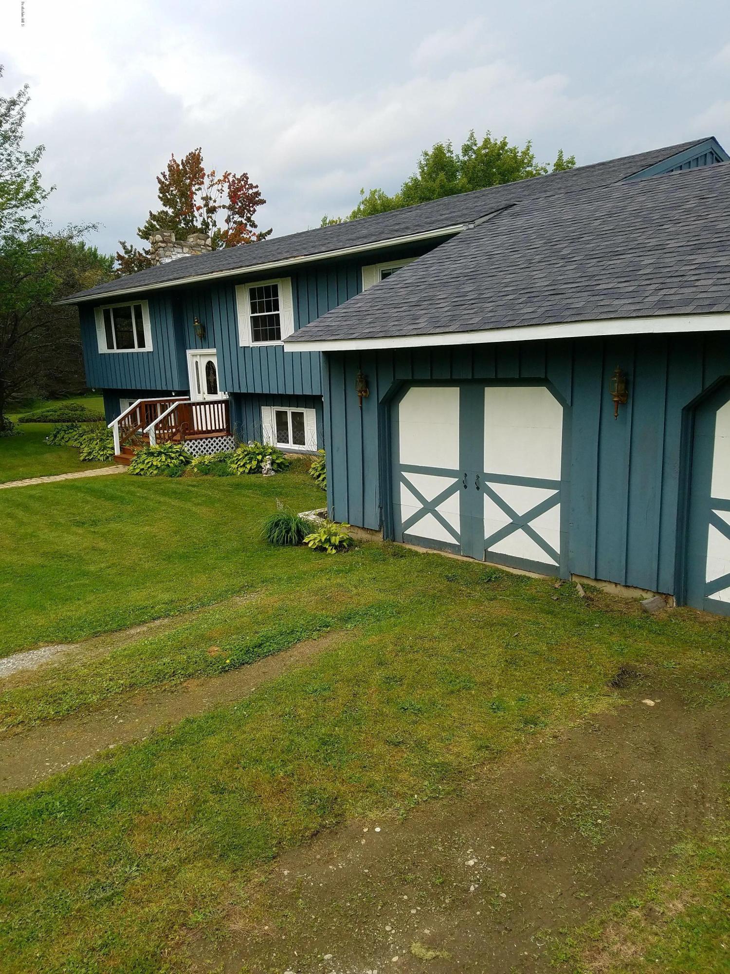 Garage/Front