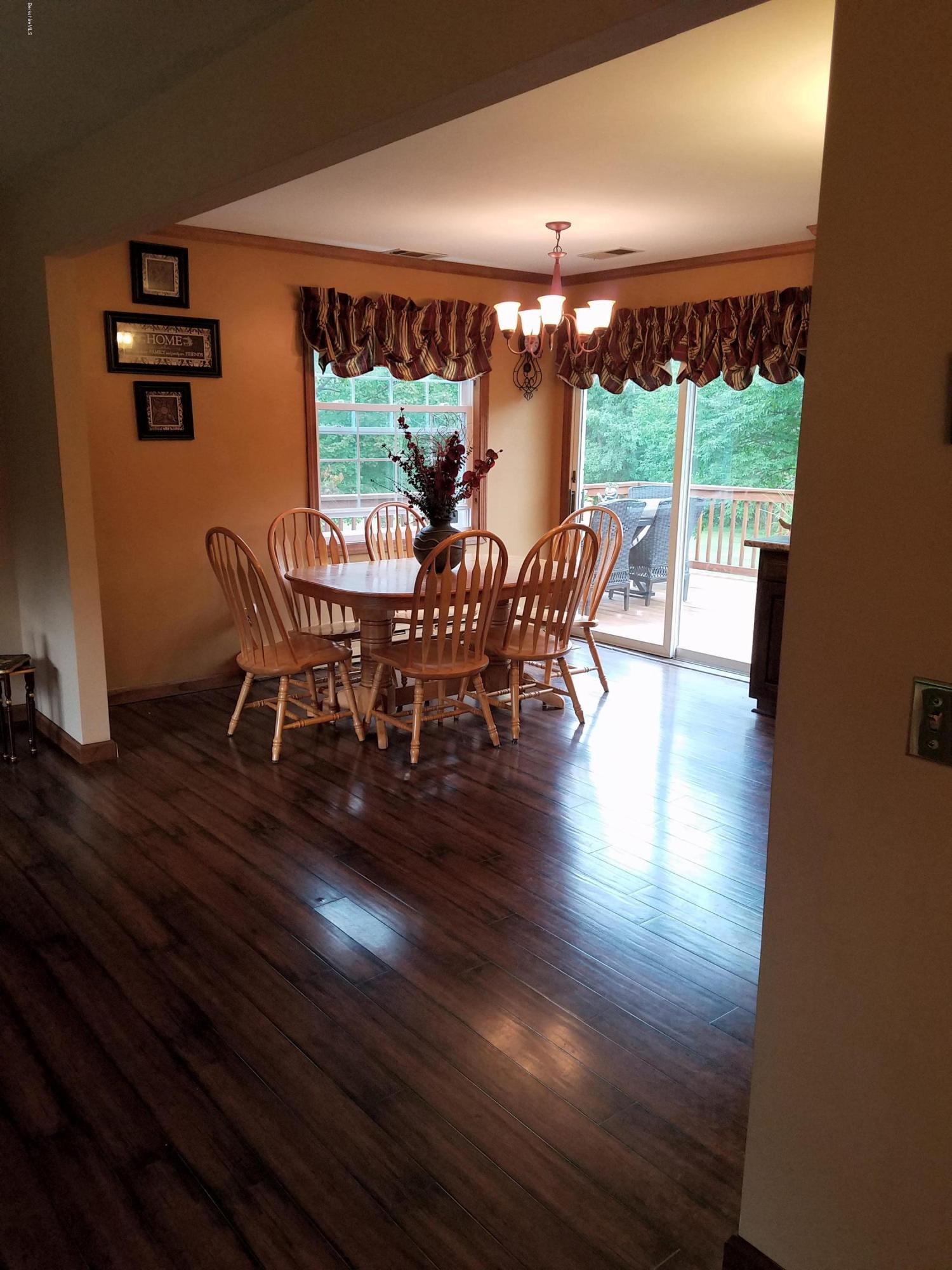 155 Balance Rock Road Lanesborough, MA 01237 - Photo 39 of 87 Dining Area