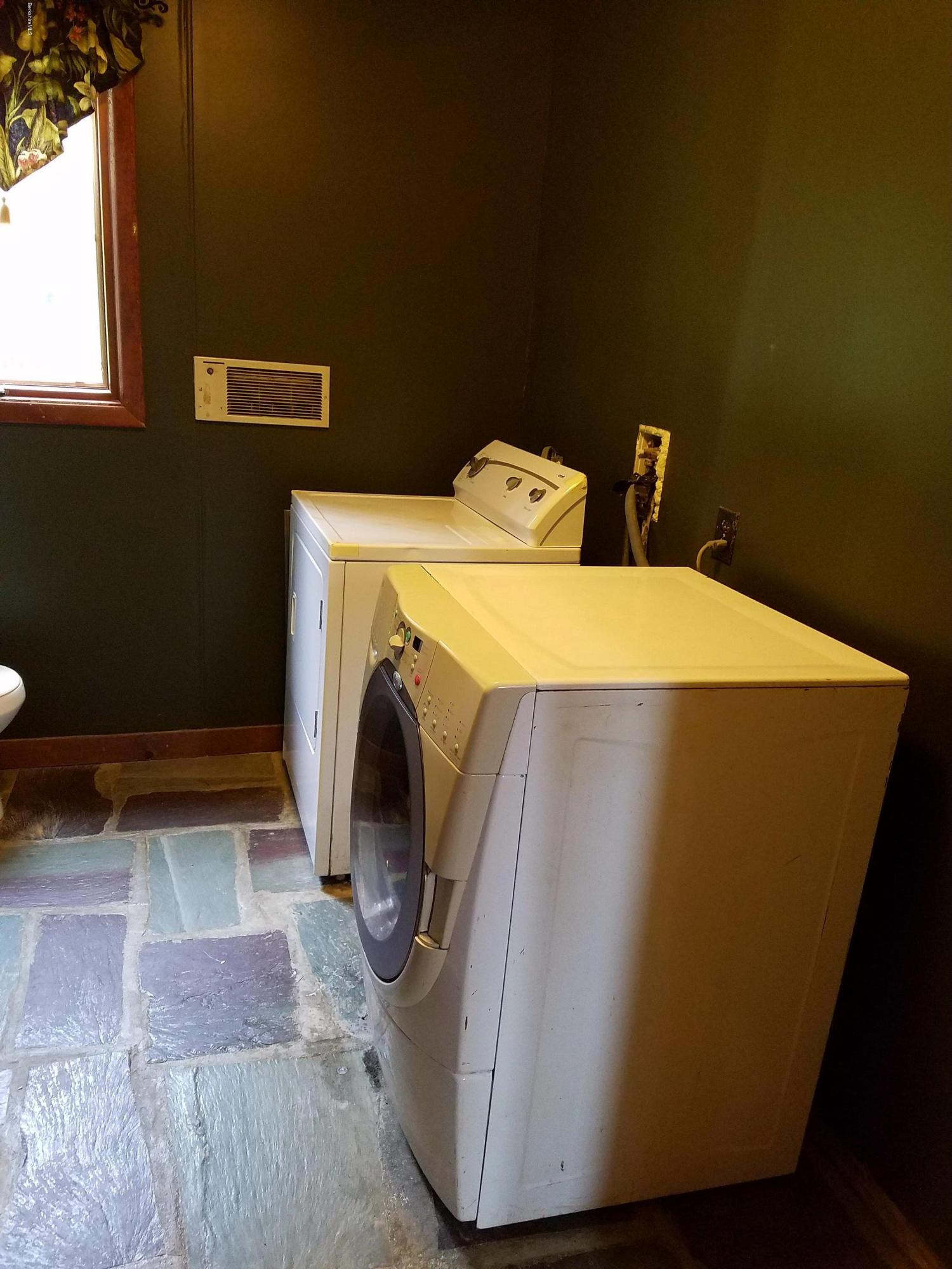 155 Balance Rock Road Lanesborough, MA 01237 - Photo 68 of 87 Laundry