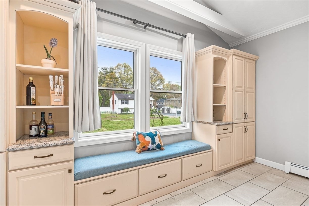 54 McDonald Road Wilmington, MA 01887 - Photo 7 of 29 Gallery Image 7