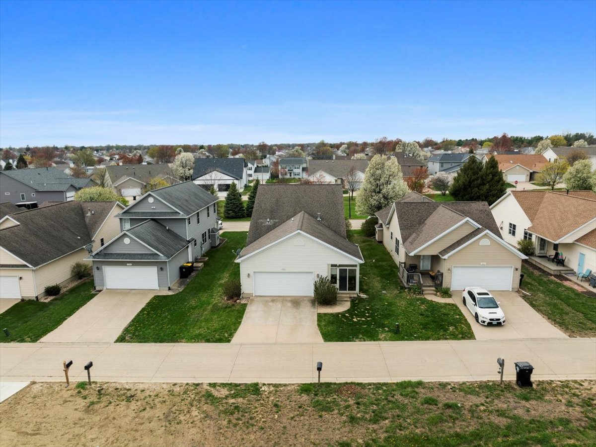 1600 Belclare Road Normal, IL 61761 - Photo 37 of 40 an aerial view of residential houses with outdoor space