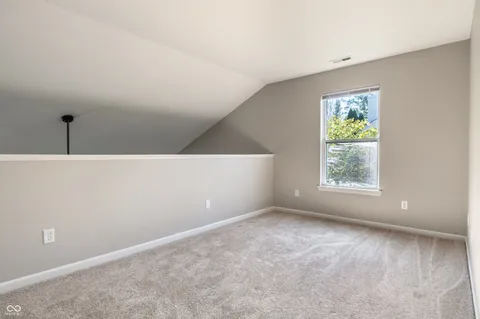 $262,000 | 477 Woodstream Drive, Greenfield, IN 46140