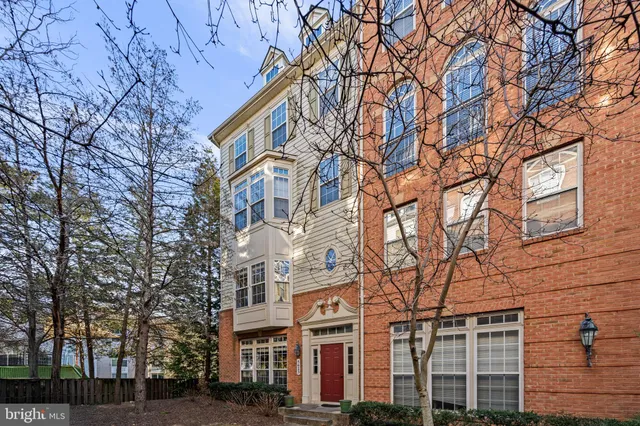$549,900 | 5623 Harrington Falls Lane, Unit A, Alexandria, VA 22312