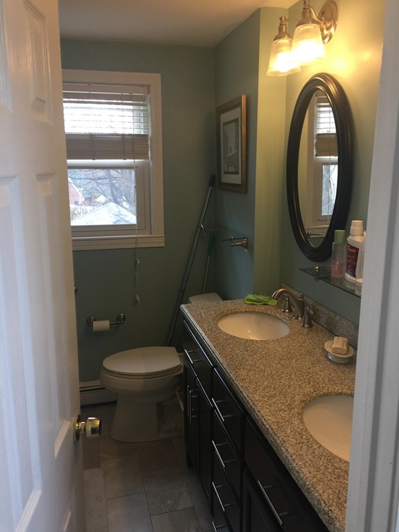 356 Quarry Street Quincy, MA 02169 - Photo 4 of 13