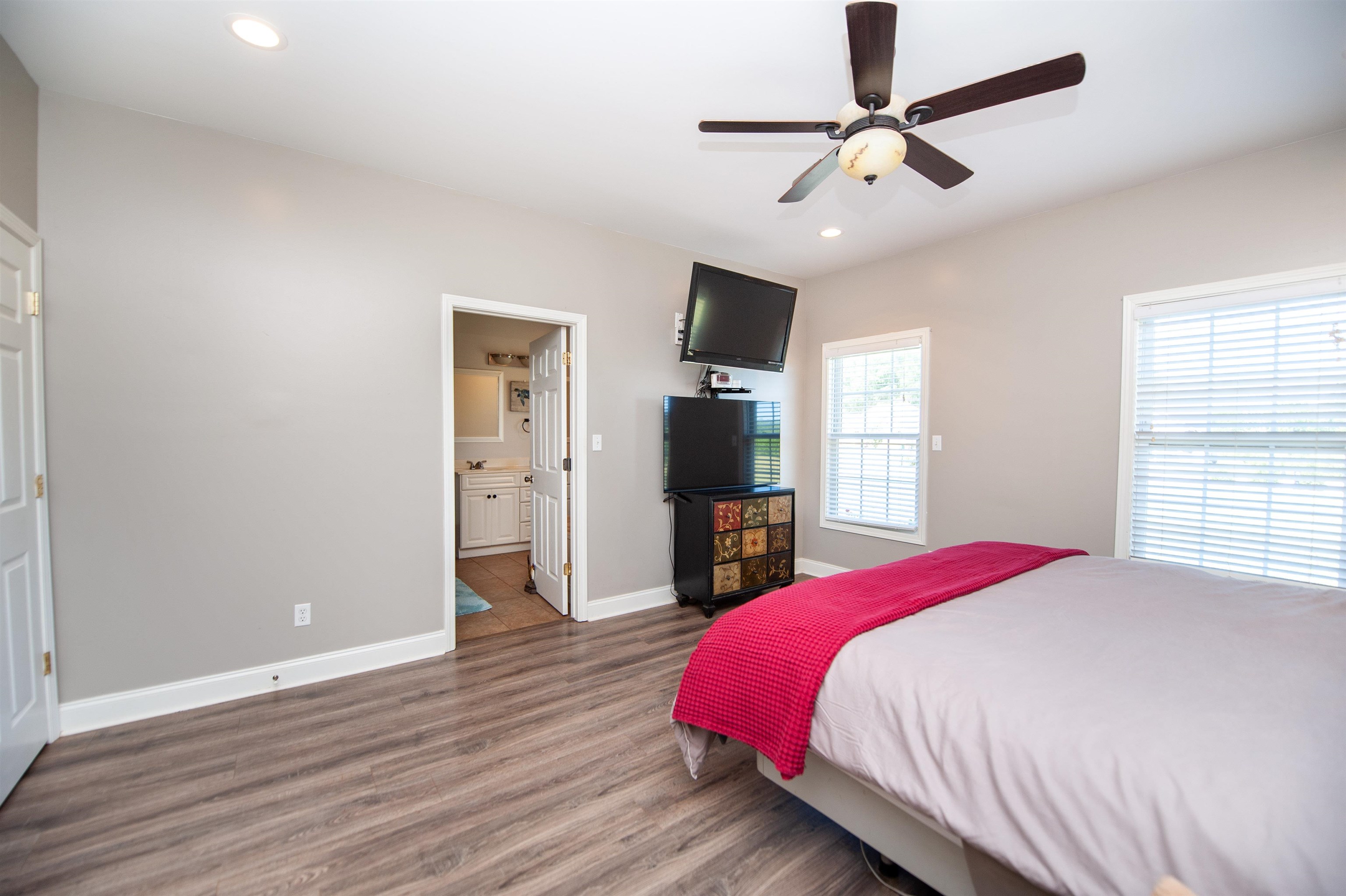 450 Meadow Road Inman, SC 29349 - Photo 18 of 38