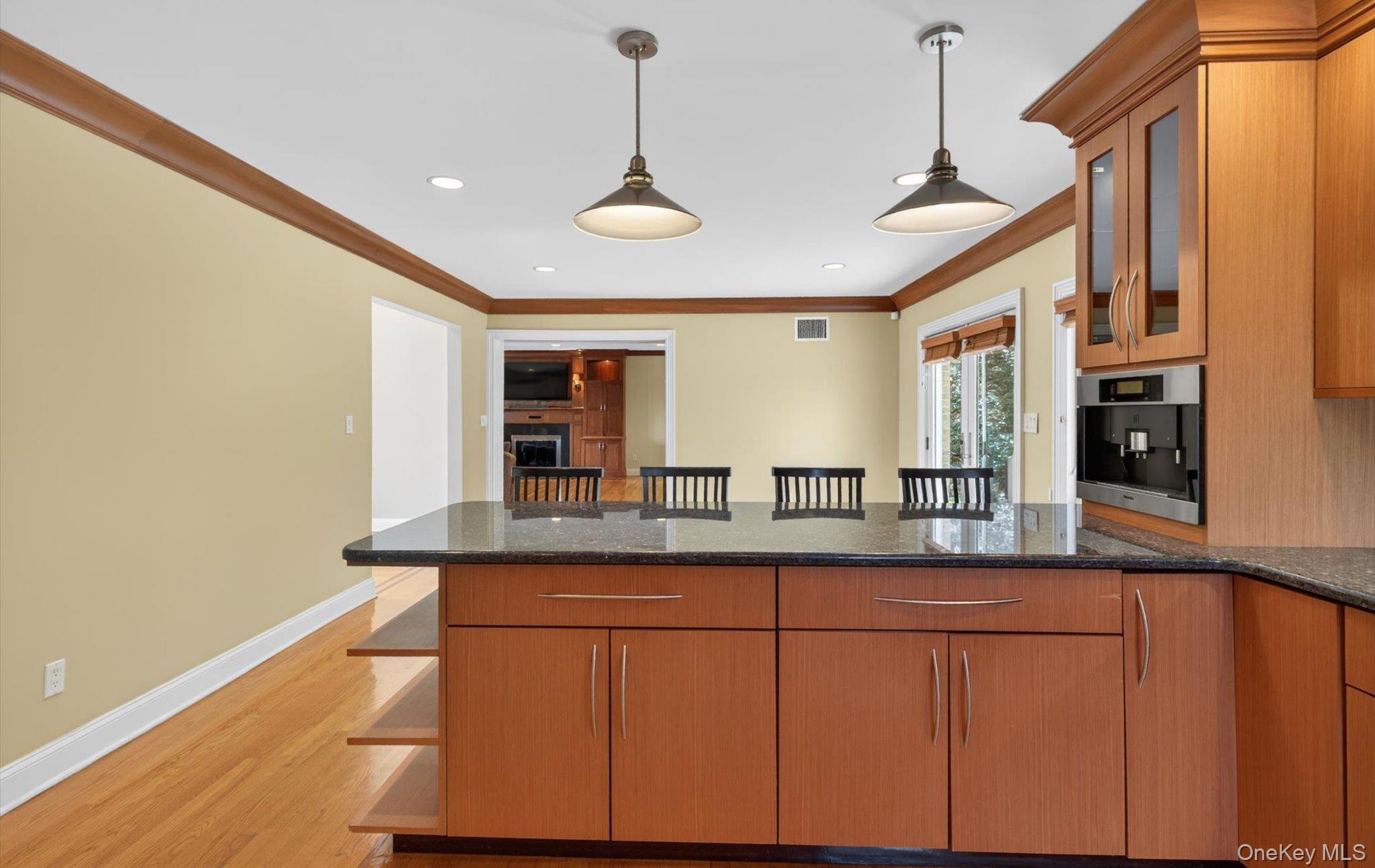 16 East Slope Road Bayville, NY 11709 - Photo 12 of 48
