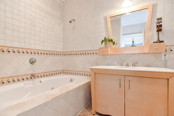 $7,000 | 3 Forest Street, Unit 3, Newton, MA 02461