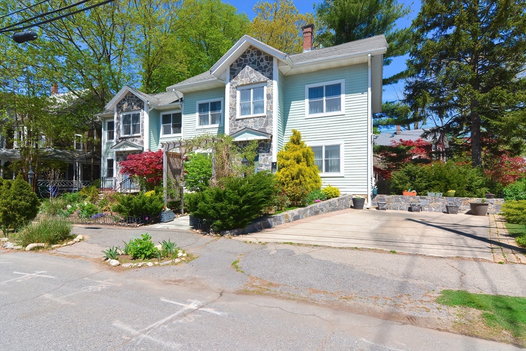 3 Forest Street, Unit 3 Newton, MA 02461 - Photo 25 of 31