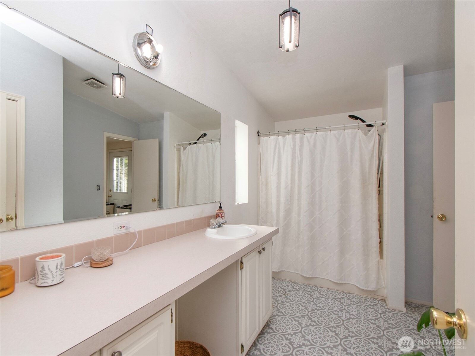 430 Craig Road Sequim, WA 98382 - Photo 14 of 28 Gallery Image 14
