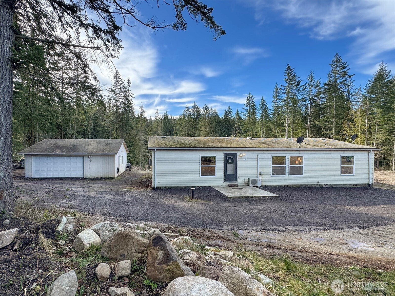 430 Craig Road Sequim, WA 98382 - Photo 3 of 28 Gallery Image 3