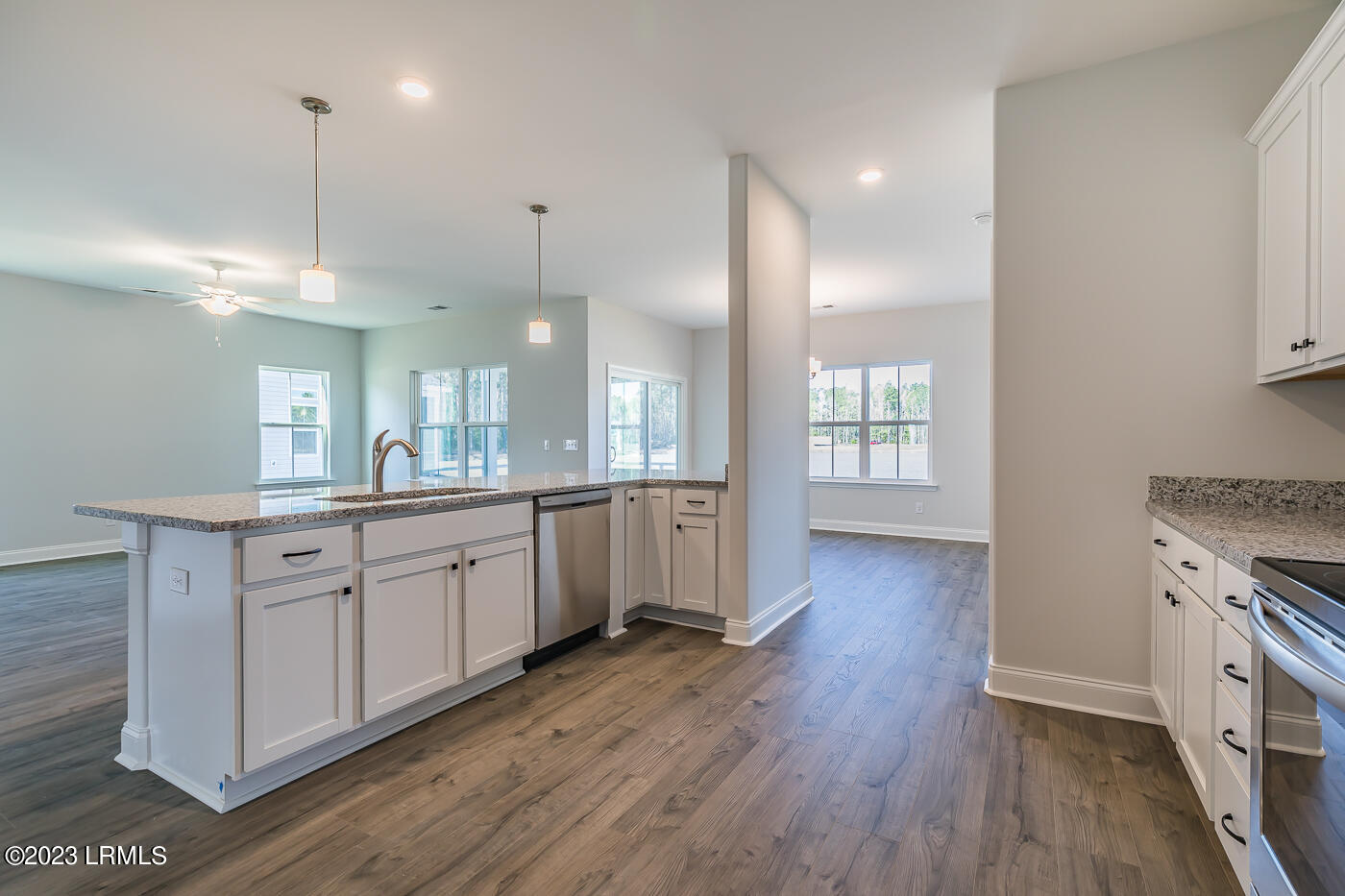 288 Ramport Street Ridgeland, SC 29936 - Photo 14 of 43 14 Kitchen