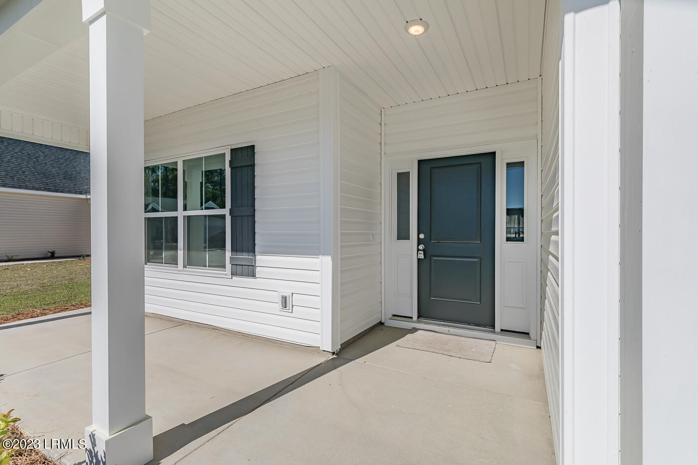 288 Ramport Street Ridgeland, SC 29936 - Photo 3 of 43 3 Front door