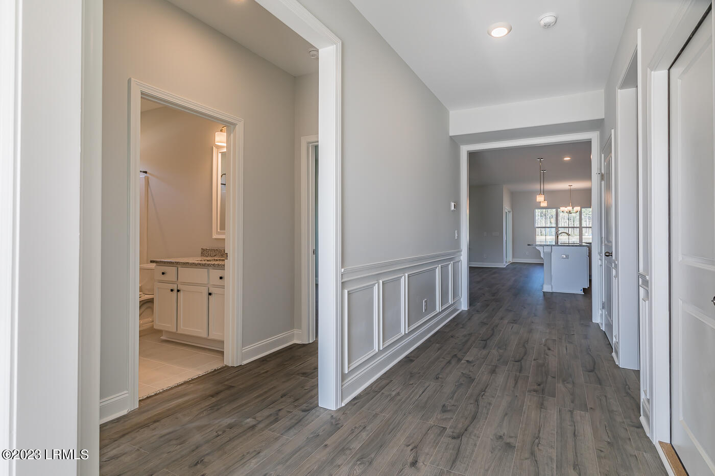 288 Ramport Street Ridgeland, SC 29936 - Photo 4 of 43 4 Foyer