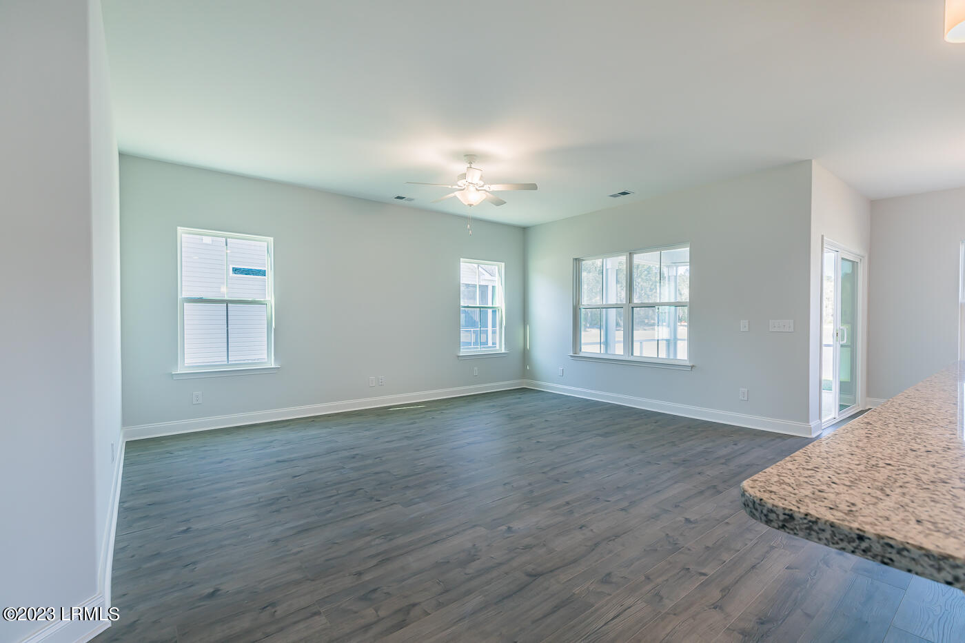288 Ramport Street Ridgeland, SC 29936 - Photo 5 of 43 5 Great room