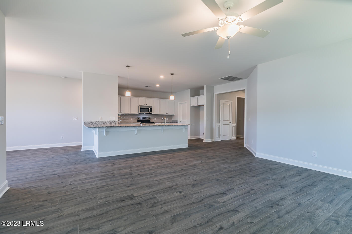 288 Ramport Street Ridgeland, SC 29936 - Photo 7 of 43 7 Great room