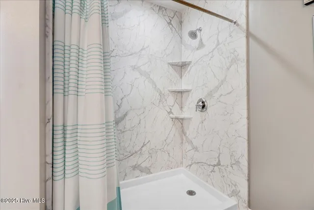 $392,500 | 125 Quail Hollow Drive, Goldsboro, NC 27534