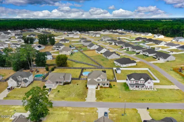 $392,500 | 125 Quail Hollow Drive, Goldsboro, NC 27534