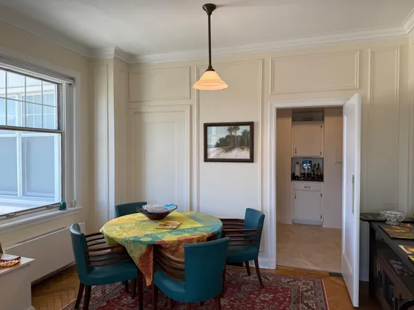 $1,795 | 925 East Wells Street, Unit 522, Milwaukee, WI 53202