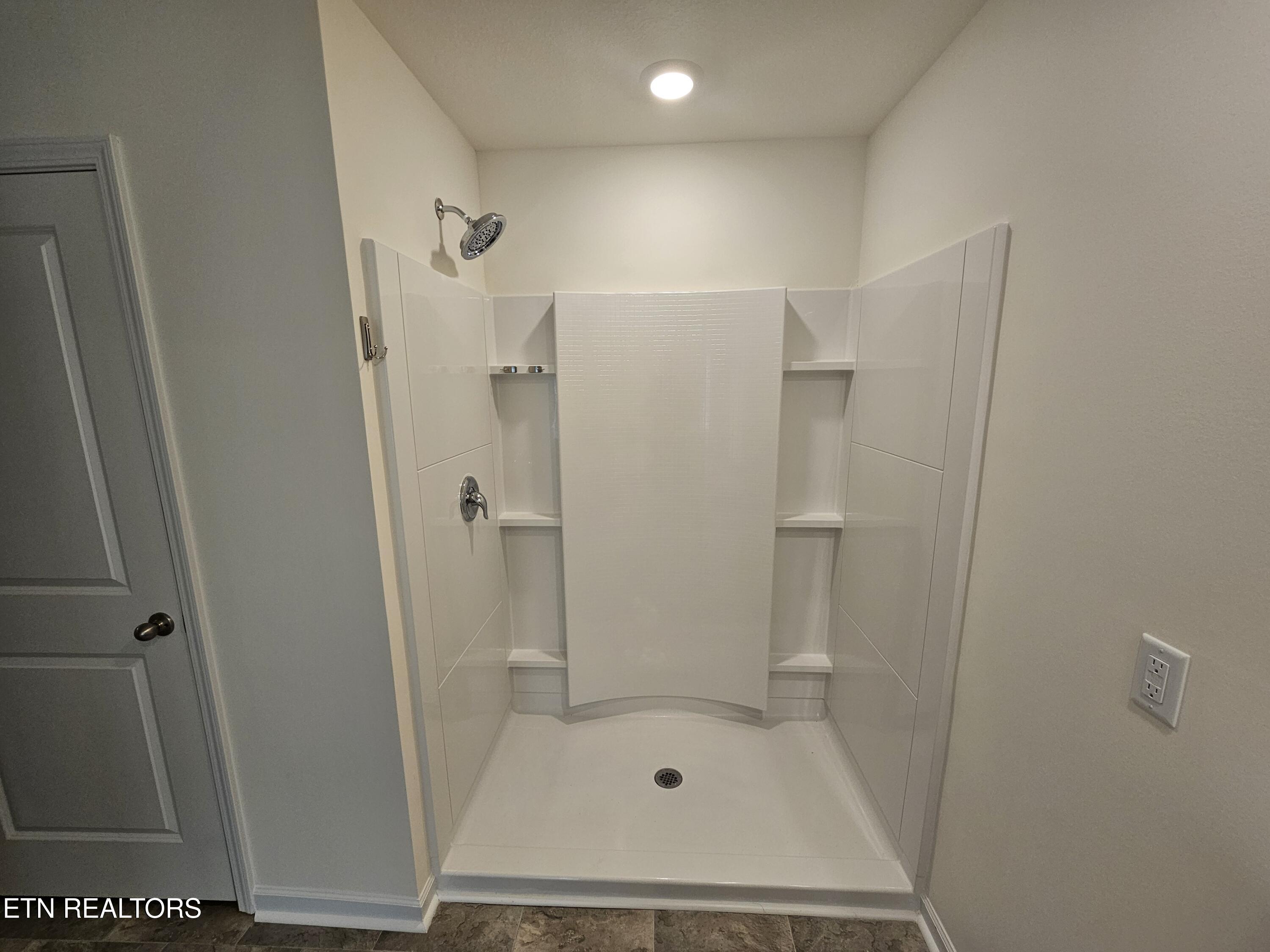 121 Walter Way Maynardville, TN 37807 - Photo 12 of 21 Walk-in Shower