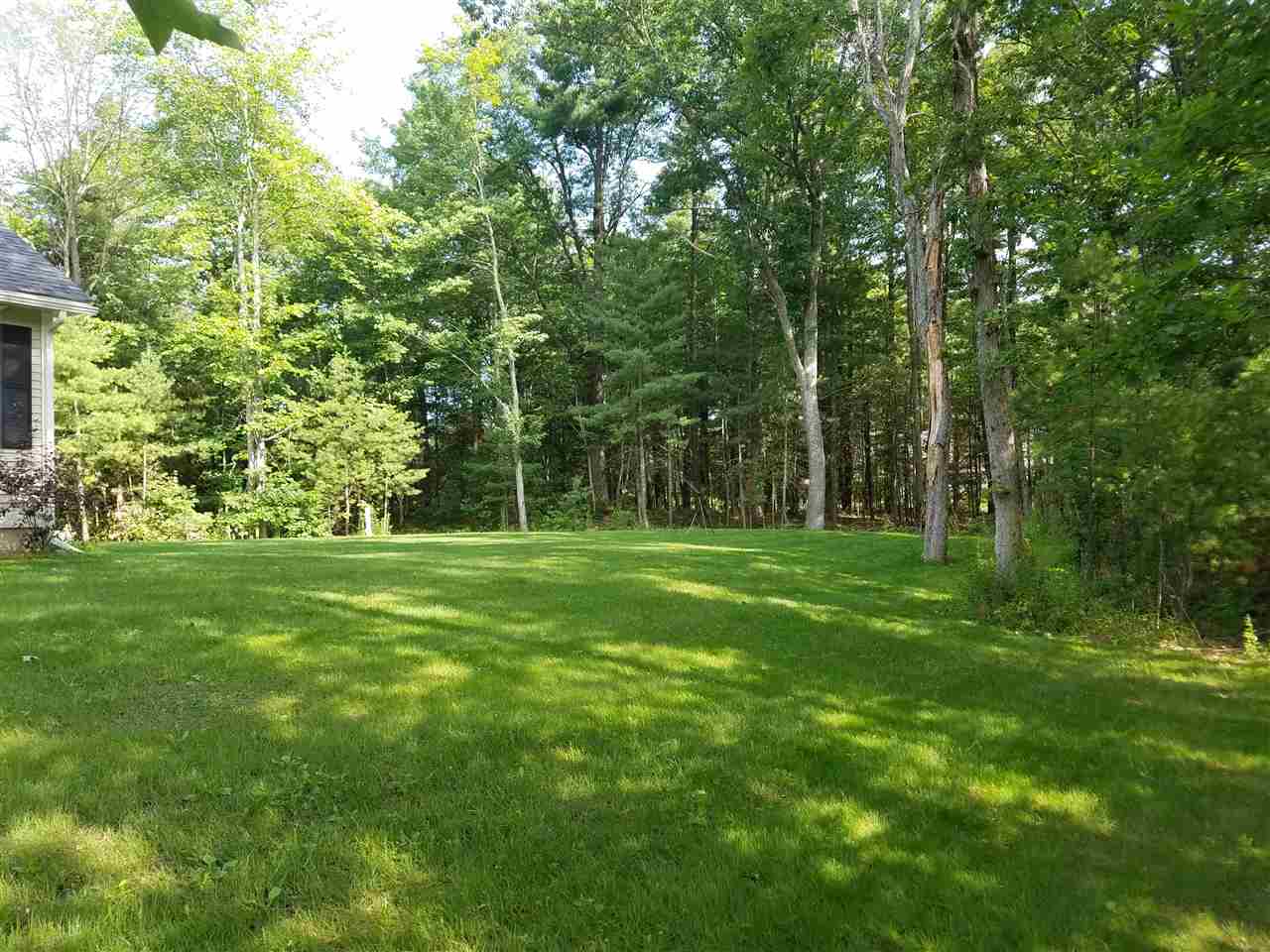 155 Mammoth Road Londonderry, NH 03053 - Photo 25 of 33