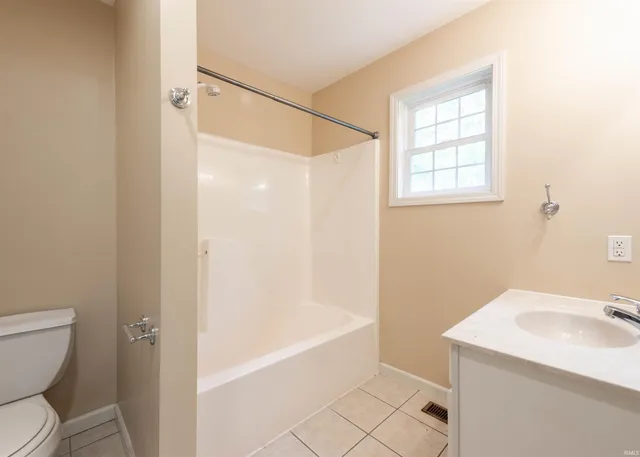 $1,450 | 3501 South Oaklawn Circle, Bloomington, IN 47401