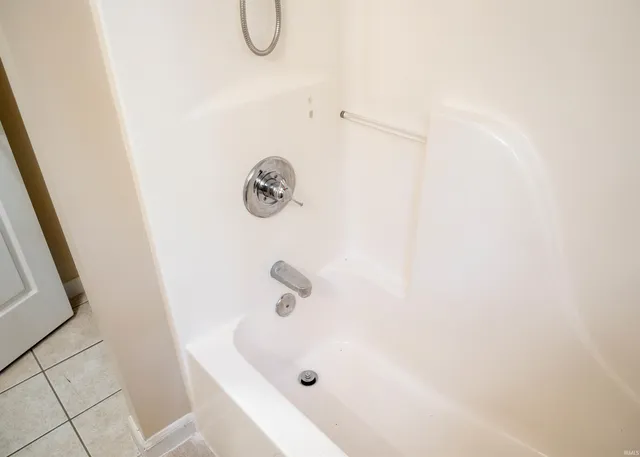 $1,450 | 3501 South Oaklawn Circle, Bloomington, IN 47401