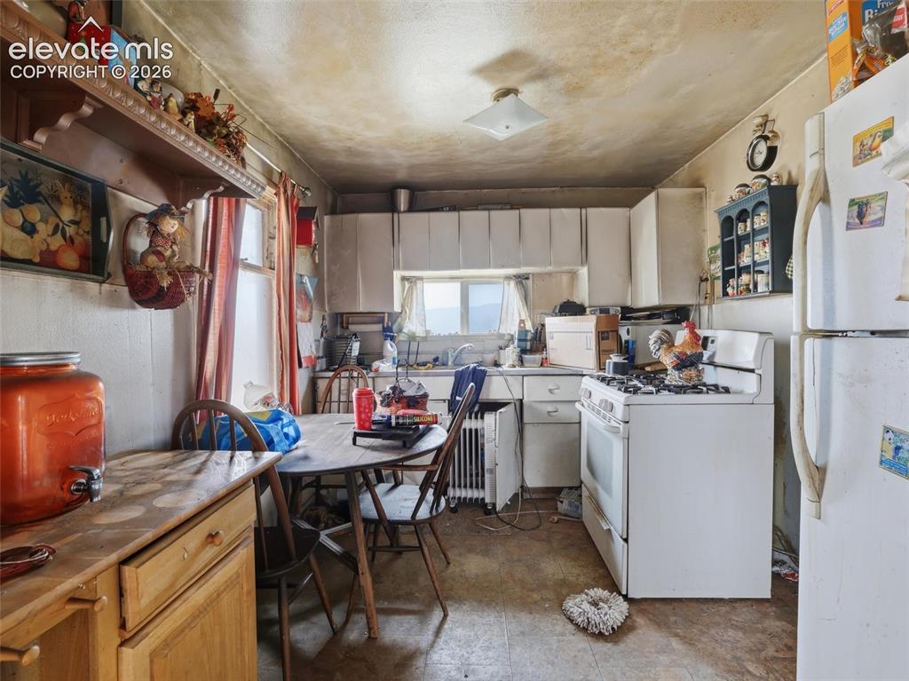407 Fountain Mesa Road Fountain, CO 80817 - Photo 23 of 47