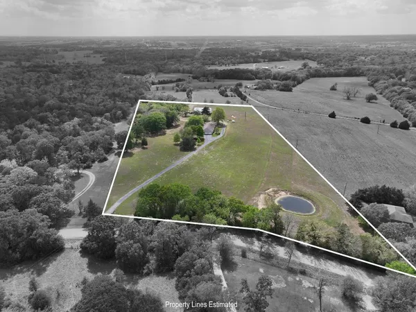 $849,000 | 6450 Baranowski Road, Brenham, TX 77833