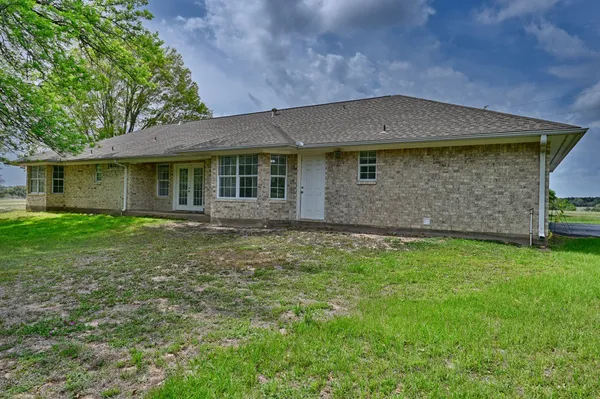 $849,000 | 6450 Baranowski Road, Brenham, TX 77833