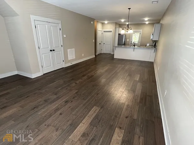 $1,595 | 860 South Harkness Street, Unit G, Jackson, GA 30233