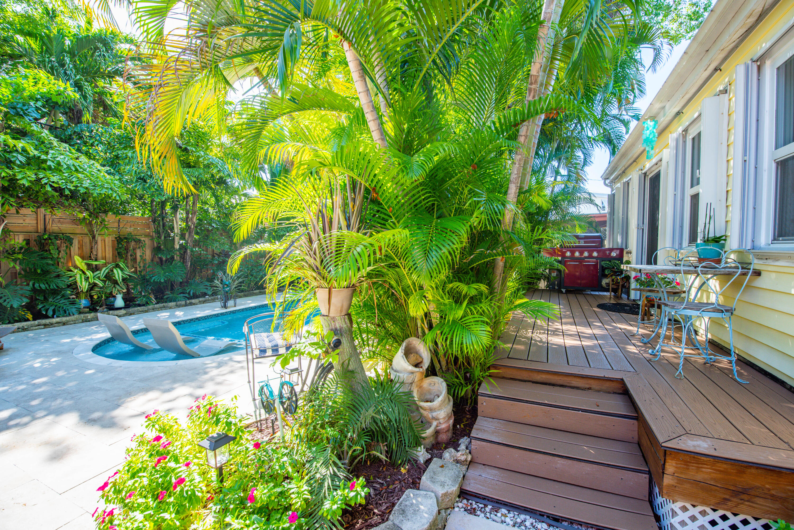 2828 Harris Avenue Key West, FL 33040 - Photo 22 of 45 016-2828HarrisAvenue-KeyWest-FL-33040-FU