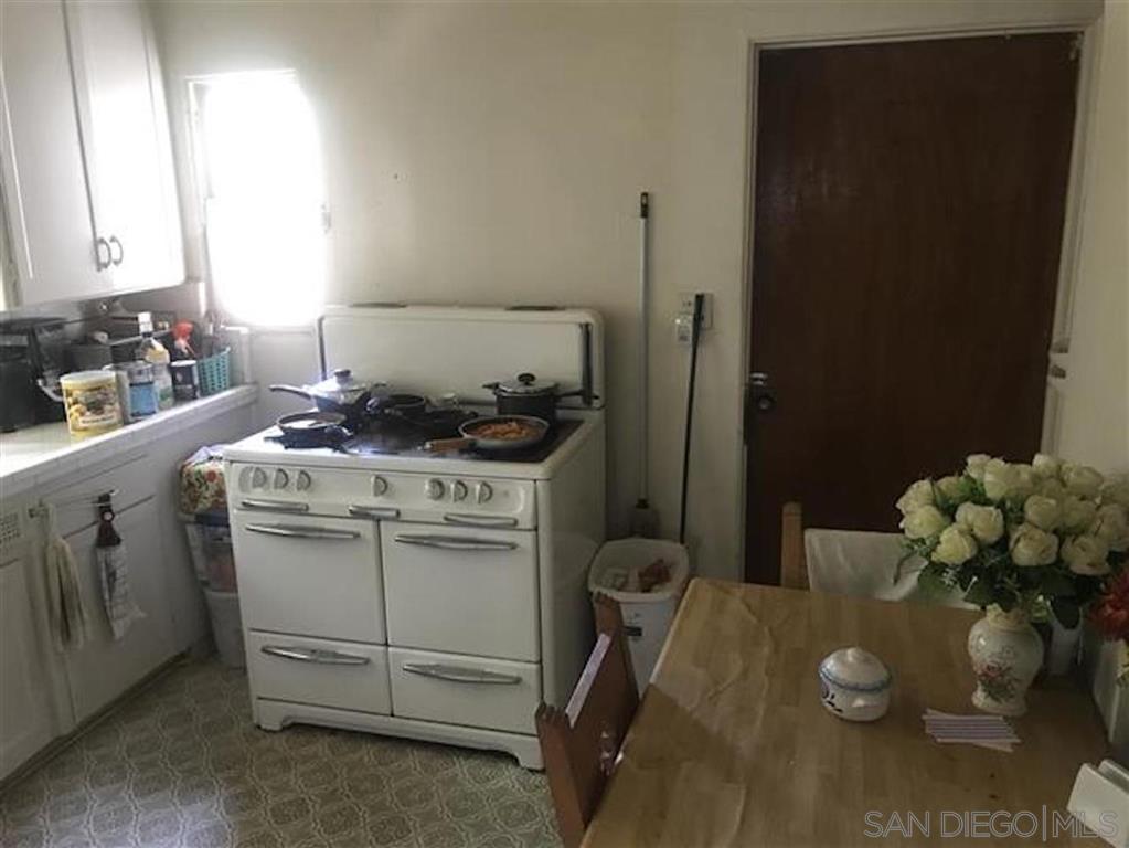 8732 Prospect Avenue Santee, CA 92071 - Photo 8 of 12 Gallery Image 8